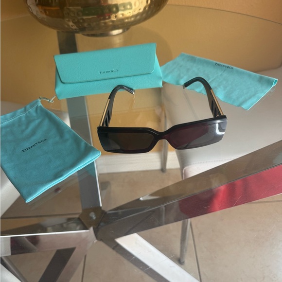 Tiffany Elegant Black Sunglasses